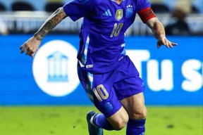 九游体育- 苏亚雷斯犯规 