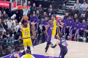 九游体育-关于东契奇在塞尔维亚队比赛中战术调整，比分优势明显引发热议！的信息